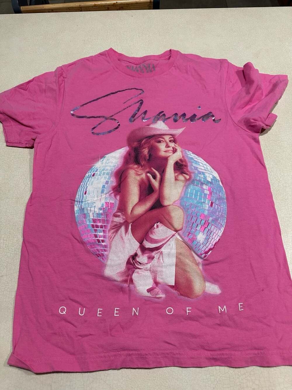 Shania Twain Queen of Me Tour Graphic T-Shirt